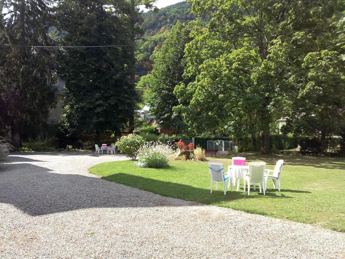 Bed and Breakfast Castel De La Pique Bagneres-de-Luchon Экстерьер фото